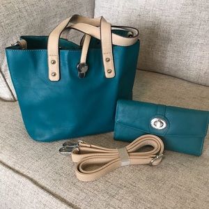 Charming Charlie purse and matching wallet